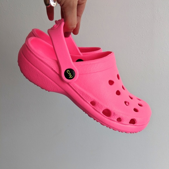 capelli new york crocs